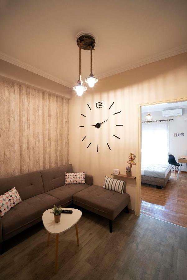 Cozy Apt Next To Metro And Close To Acropolis! Athén Kültér fotó