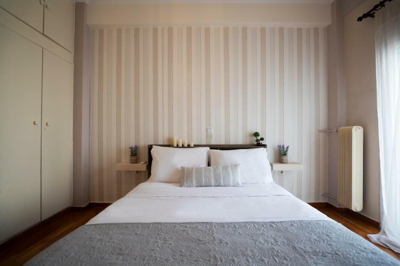 Cozy Apt Next To Metro And Close To Acropolis! Athén Kültér fotó